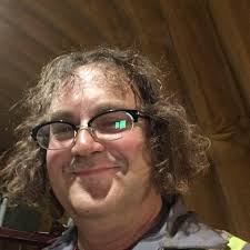 Leo Mitchell's Instagram, Twitter & Facebook