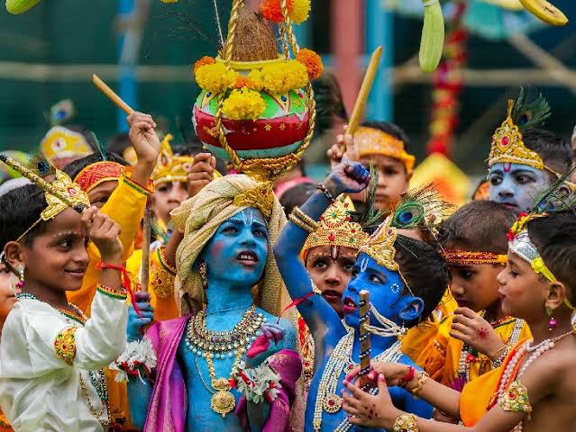 बांगलादेशात जन्माष्टमीची सरकारी सुट्टी रद्द
