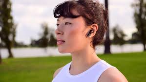 crazy set from @lisa.antoinette x @xavier.gibsonn 's collab look at that  sweat 🫠😮‍💨 📸 @bwarefilms