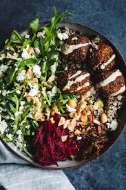 Butternut Squash Falafel Salad Bowls With Pickled Beets Rezept Gesunde Rezepte Gutes Essen Rezepte