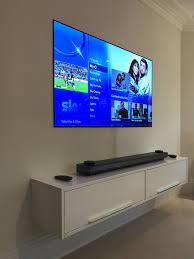 65 Lg Signature 4k Wallpaper Tv Tv In Bedroom Tv Decor Tv In Bathroom