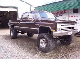 Pin On Crew Cab Suburbans Jimmys