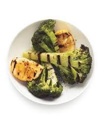 Grilled Broccoli And Lemons Www Realsimple Co Broccoli Recipes Side Dish Broccoli Recipes Ro Gemuse Grillen Rezepte Gegrillter Brokkoli Rezepte Mit Brokkoli