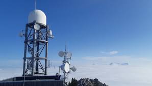 Il permet de définir l'étalon de temps utilisé partout dans le monde. Un Nouveau Centre Meteo France S Installe En Ariege Pour Surveiller La Neige