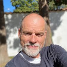 Todd Oneill's Instagram, Twitter & Facebook