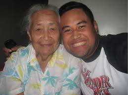 Tupuna Wahine, Saina, Tupuna Vaine, Matua Tupuna Fifine, Mapiạg Hạni:  Grandmothers in the Archives