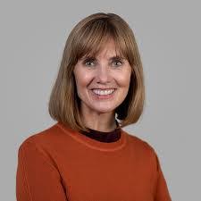 Deborah Kinsey's Instagram, Twitter & Facebook