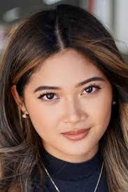 Susan Loewen's Instagram, Twitter & Facebook