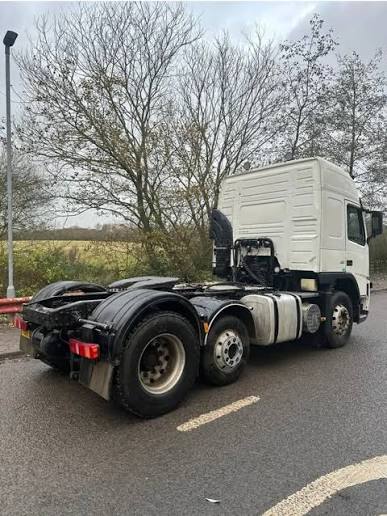 Volvo FH-6X2 Platform 2005 Cab & Chassis Truck