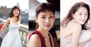 綾瀨遙（日语： 綾瀬 （ あやせ ） はるか ，1985年3月24日 － ），為日本 廣島縣出身的女演員和女歌手。 帝京大學短期大學國際溝通學科中途退學，現隸屬horipro事務所。 å¥½æ„Ÿå¥³ç¥žç¶¾ç€¨é™ä¸€å€‹æœˆæ¸›8å…¬æ–¤ 3æ‹›ç¶­æŒæ€§æ„Ÿå¥½èº«æ Bella Twå„‚å„‚