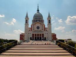 Millenni umbcp.pt visitar este site. Datei Basilica Don Bosco Jpg Wikipedia