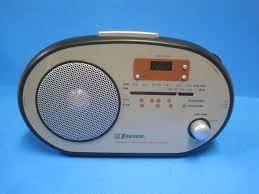 Vintage Emmerson Instant Weather Radio With Clock Am Fm Ebay Weather Radio Radio Radio Station
