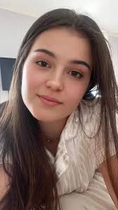 Sorry again 😇, but I just want a sign from you... A little “Hello” 🤭👋  and that's it That's enough to sweeten my day 😘🙃