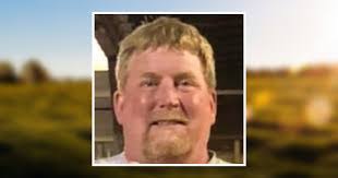 Edward Downey's Instagram, Twitter & Facebook