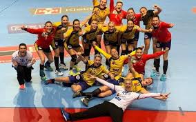 Check spelling or type a new query. VestÄ MaimuÅ£Ä Terapie Cine Transmite Romania Ungaria La Handbal Justan Net
