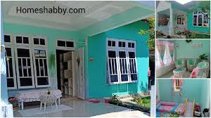 Untuk warna hijau tosca di salah satu dinding ruang tamu yang kamu miliki, bisa kamu kombinasikan dengan wallpaper bermotif biru muda. Inspirasi Rumah Minimalis Dengan Warna Tosca Yang Terasa Homey Dan Meneduhkan Homeshabby Com Design Home Plans Home Decorating And Interior Design