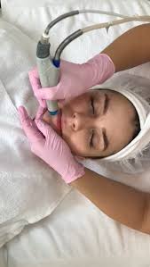 Die Gesichtsbehandlung Mit Sofort Effekt Video Gesichtsbehandlung Gesicht Shampoo Gegen Haarausfall