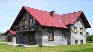 Tied into special footings or a foundation with rebar, the reinforcement throughout the icf blocks creates a safe and secure spot for your loved ones in an emergency. House Of Cinder Block 54 Photos The Pros And Cons Of Laying How To Build Yourself Projects