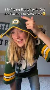 Everyone tag @Green Bay Packers this is all i want in life #nfl #greenbay  #wisconsin #packers #fan #davanteadams #ajdillon #foryou
