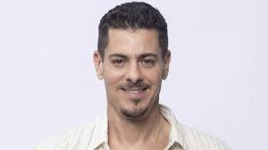 Infiel, Gladys mata Tadeu do coração e revela a identidade do pai biológico  do filho de Graça em Terra e Paixão