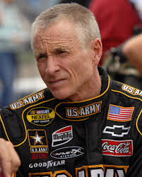 On this day 40 years ago, Bill Elliott took the checkered flag at the 1985  Van Scoy Diamond Mine 500 at Pocono 🦅