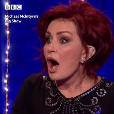 Sharon Osbourne messaged her friends offering them a free facelift 🙈😂