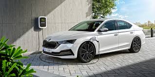 What do the letters mean on the skoda superb? Skoda Octavia Iv Startet Bei 37 617 Euro Vor Umweltbonus Electrive Net