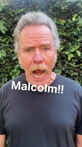 Frankie Muniz reveals he's watching Malcolm in the Middle to get ready to  film long-awaited revival 'in a few days' as star voices his excitement to  reunite with his 'old family' |