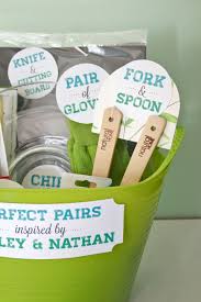 Diy Perfect Pairs Bridal Shower Gift Bridal Shower Gift Baskets Wedding Gift Baskets Wedding Shower Themes