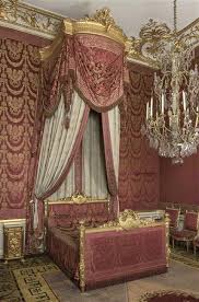 Lit De La Chambre De La Duchesse D Orleans Chambre De Chateau Interieur De La Maison