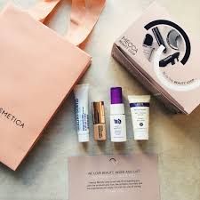 A big box of more than 4800+ ready to use resources for busy teachers (key stage 1 to a level). Mecca Beauty Loop Box April 2016 The Life Of Laura