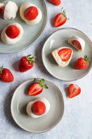 Ichigo Daifuku Wie Man Japanische Gefullte Mochi Mit Erdbeere Selbst Macht Feed Me Up Before You Go Go