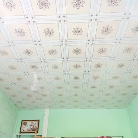 Mùa hè đến rồi nhà mái tôn muốn lắp điều hoà thì gặp em ạ làm trần cho kín gió đỡ tốn điện Trần Thả Nhựa Trần thả thạch cao Vừa rẻ