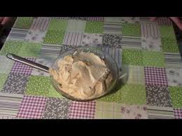 крем для торта с вареной сгущенкой и взбитыми сливками Krem Slivki S Varyonoj Sgushenkoj Youtube Krem Tort Nachinka