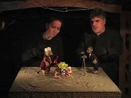 Fable Philosophique Pour Toute La Famille Conte Humaniste Perle Scenique Et Fantasmagorique Le Periple Touche Le Cœur Et L Ame De Tous Kukly Teatr Teni