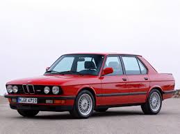 Bmw M5 E28 Motori