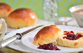 Jul 07, 2021 · best gifts for men 2021. What Is The Difference Between British Scones And American Biscuits