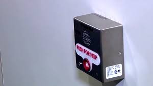 MCO Emergency Call Box Failure: Teen's Medical Scare Turns to Airport Nightmare! - Imagen principal del artículo