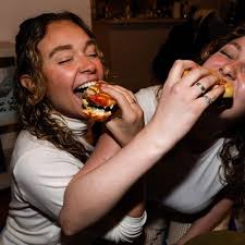 Repost from @chefchadrosenthal • @motelfriedchicken @tindlefoods @goldbelly  parties are now a thing and I'm here for it! Ridiculously good chicken made  from plants, then fried to perfection and shipped straight to your