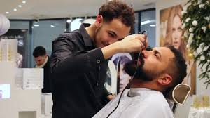 Découvrez le salon concept des barbiers de st amour au 27 avenue carnot, 25000 besançon. Une Journee Au Salon Les Barbiers De Saint Amour Youtube