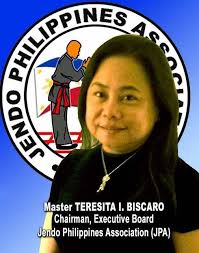 A truly effective leader is someone who prioritizes unity and collaboration  over division. Instead of creating separation, they actively work to bring  people together, fostering a sense of cohesion and teamwork among