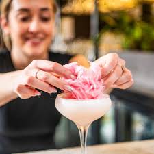 Say hello to our gorgeous September Cocktail of the Month: Prince of Persia  💗👑 A mix of Turkish delight gin, white chocolate liqueur, lemon, vanilla,  and whites. Stunning & delicious.