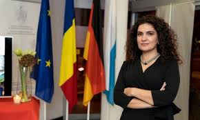 Monica pop, medic oftalmolog, a recționat după ce. The Representative Office Of The European Commission In Bucharest Has New Chief The Romania Journal