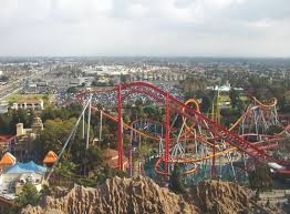 It was privately owned by the family of walter knott, who started the berry farm in 1920. Knott S Berry Farm Wikipedia