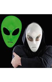 Aber so eine maske sollte mit photoshop kein problem sein sie selbst zu zeichnen oder aus der halben eine ganze zu machen. Glow In The Dark Alien Maske Kindermaske Die Im Dunklen Leuchtet Horror Shop Com Masken Horror Dunkelheit