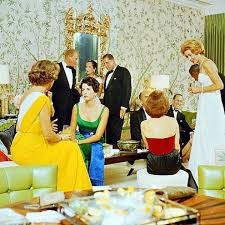Easy and elegant chicken dish. Chez Betsy Bloomingdale The Best 50s And 60s Hollywood Parties
