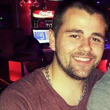Srbi idu iz krajnosti u krajnost. Zoran Radovanovic 30 Lazarevac Serbia Flirtic Com