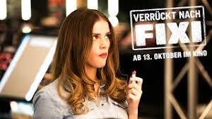 Er flieht mit der puppe allein nach hause. Verruckt Nach Fixi Kinospielfilm 2015 2016 Crew United