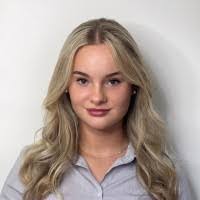 Caitlin Rodway's Instagram, Twitter & Facebook