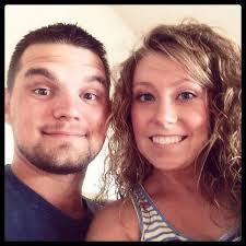 Miranda Hedrick (@imsoMiR_fect)